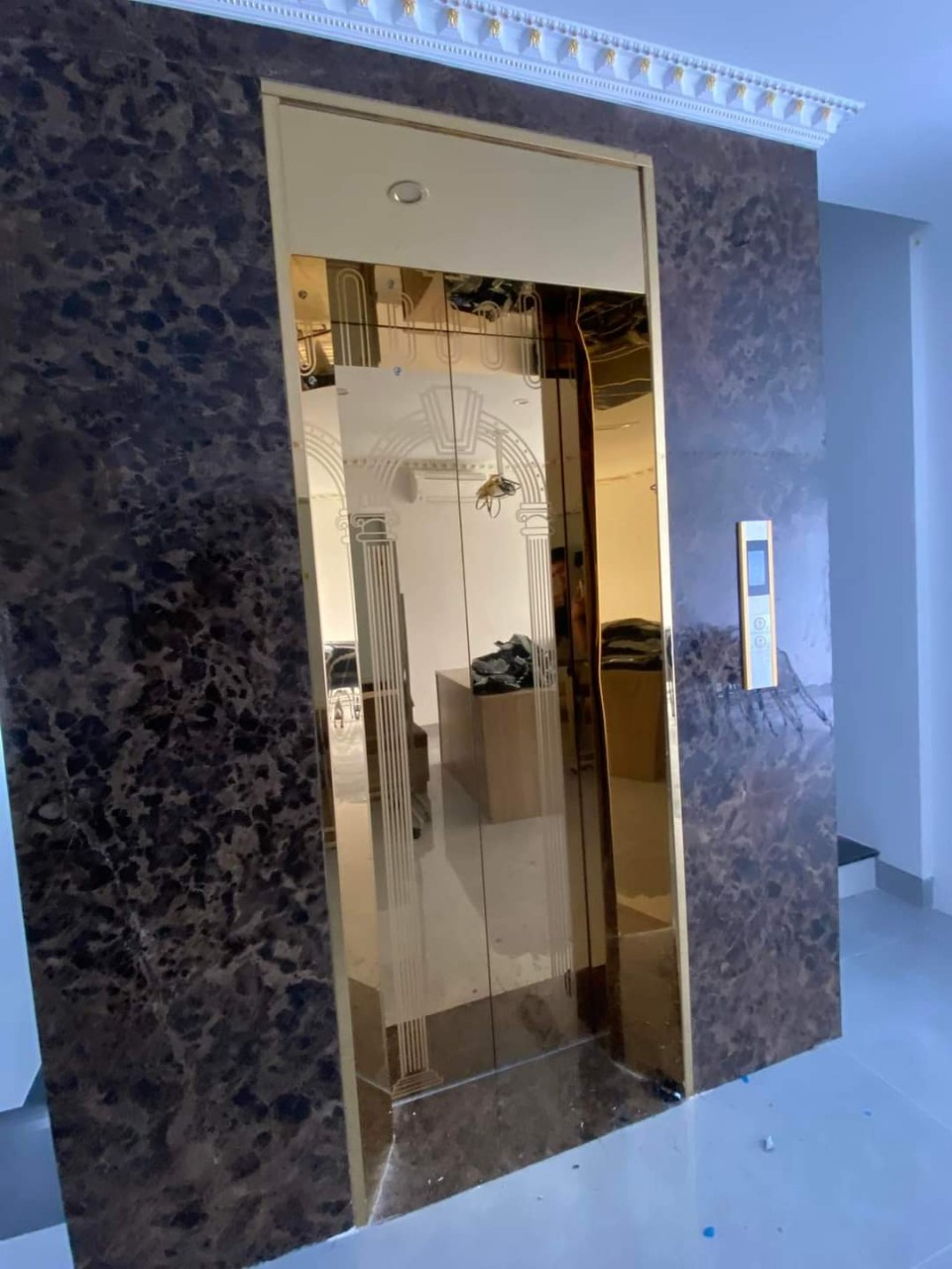 Nhà tôi cho thuê nhà mới, hai cửa đi, Bách Khoa, 98m2x 5T vỉa hè 31 Tr - Ảnh chính